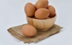 Huevos brindan mucha proteína al consumirlos